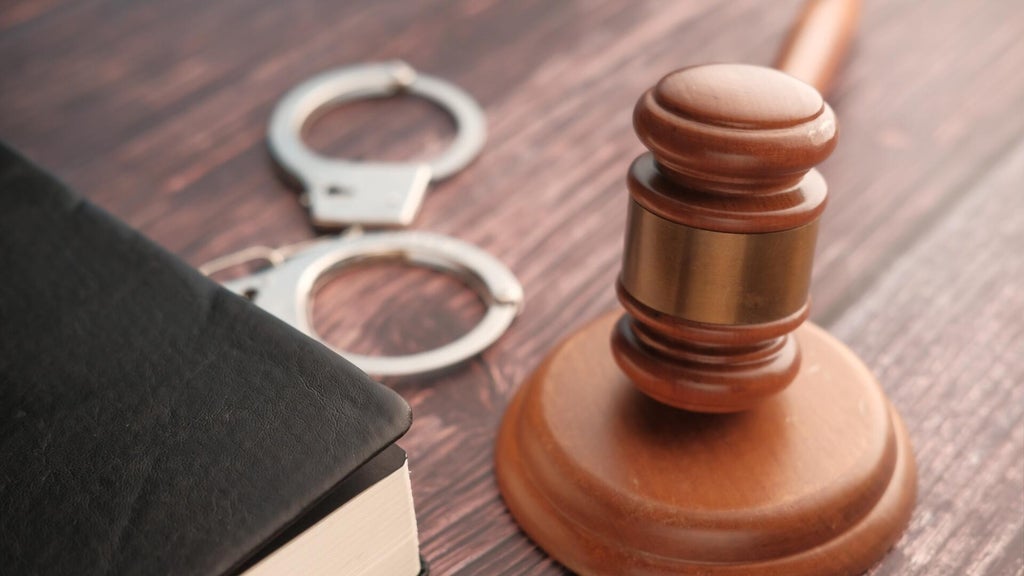 Central Minnesota man charged in fatal 1995 shooting of woman in Iowa — WCCO / CBS Minnesota, Rosemount Health news