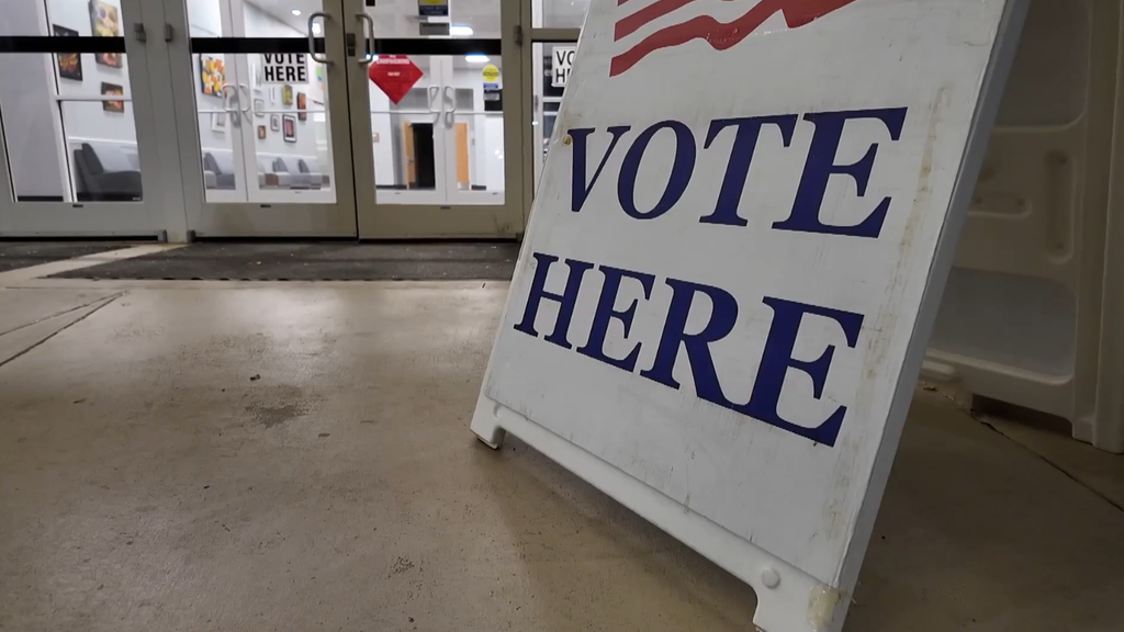 More than 200K Minnesotans have cast their ballots in midterm election — WCCO / CBS Minnesota, Rosemount Community news