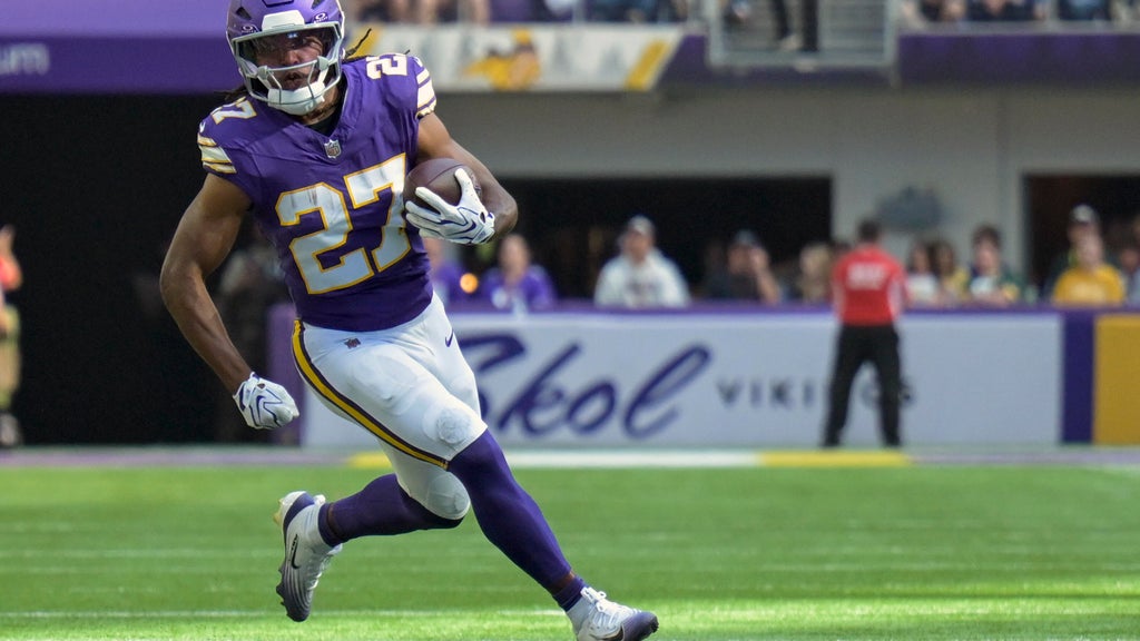 Vikings return RB Jordan Mason from injured reserve after broken thumb kept him out last 4 games — WCCO / CBS Minnesota, Rosemount Sports news
