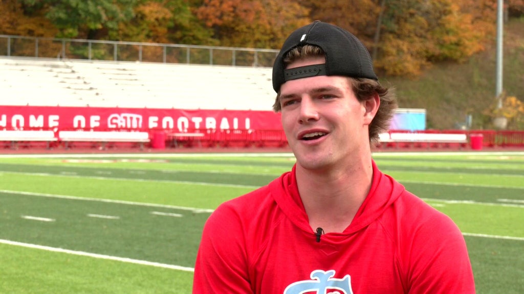 St. John's wide receiver Riley Schwellenbach finding success on the gridiron and baseball field — WCCO / CBS Minnesota, Rosemount Schools news