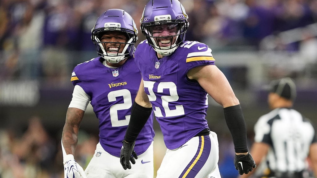 Vikings defense clamps down on Daniel Jones and the Colts for a 16-10 victory to stay undefeated — WCCO / CBS Minnesota, Rosemount Arts news