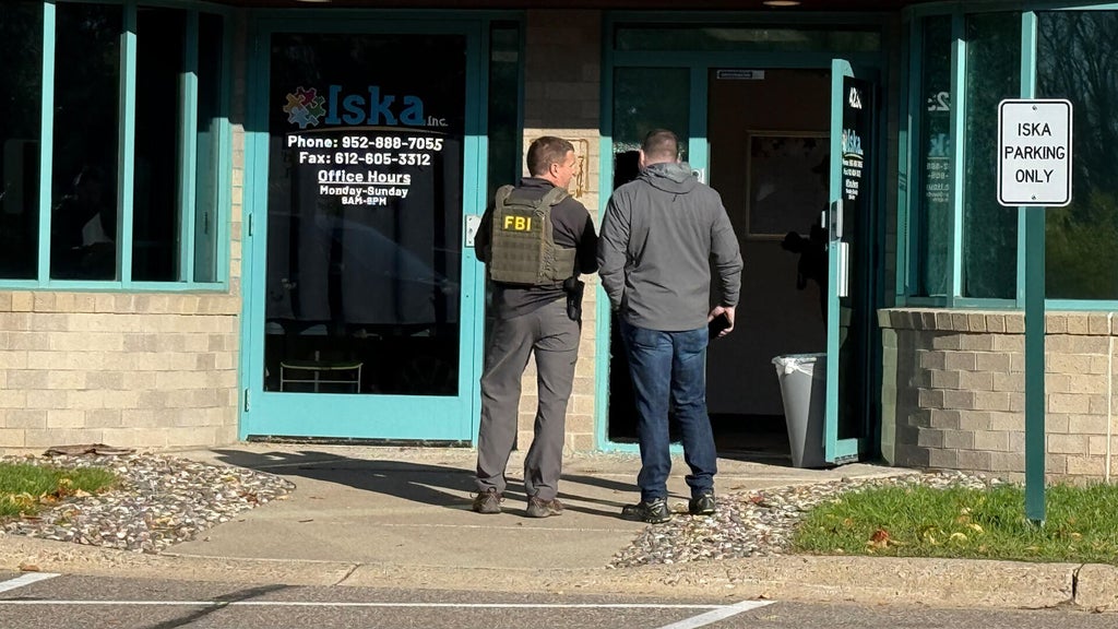 Federal law enforcement officers in Twin Cities Thursday for "court-authorized investigative activity," FBI says — Rosemount Business news