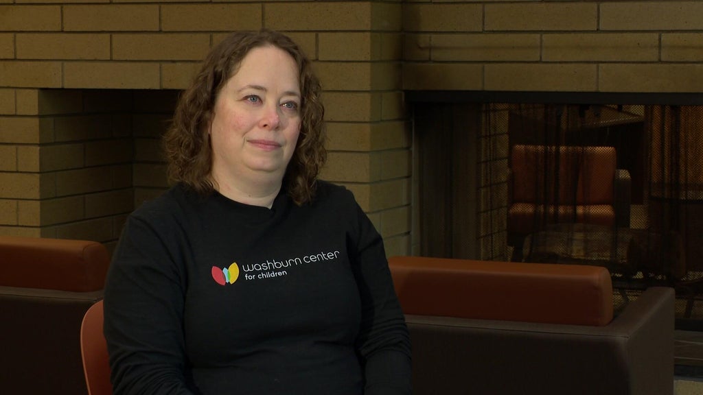 Expert shares tips on how to talk with children about traumatic events — WCCO / CBS Minnesota, Rosemount Health news