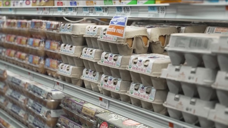 Bad vibes or big warning? The disconnect between consumer sentiment and actual spending keeps growing — KARE 11 Local, Rosemount Community news