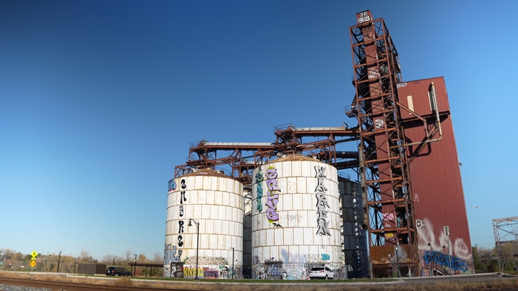 Chicago law firm looking into injuries at abandoned grain elevators in Minneapolis — Rosemount Community news