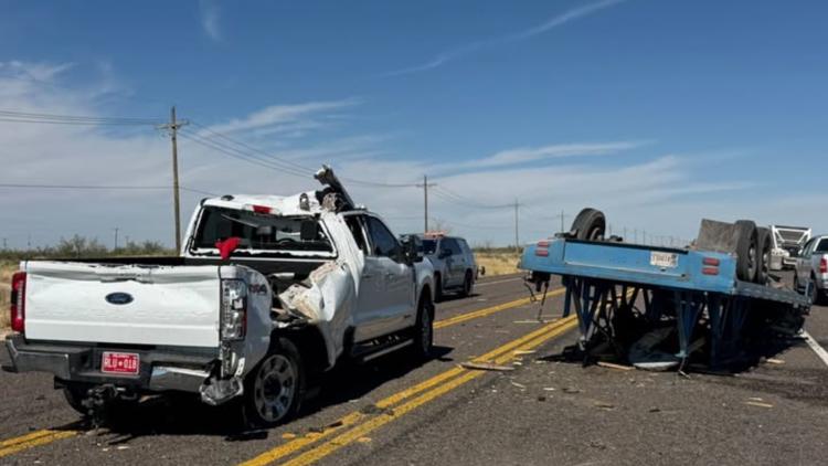 Single-vehicle crash closes intersection of State Highway 18 and County Road 306 in Winkler County — NewsWest 9 (Permian Basin), Rosemount Community news
