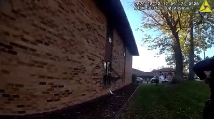 Watch: Deer seen crashing through apartment window in Wisconsin — FOX 9, Rosemount Community news