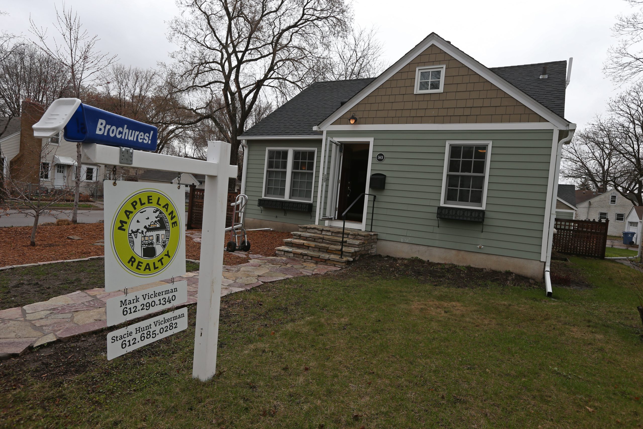 Buyers have advantage in Minneapolis housing housing market — FOX 9
