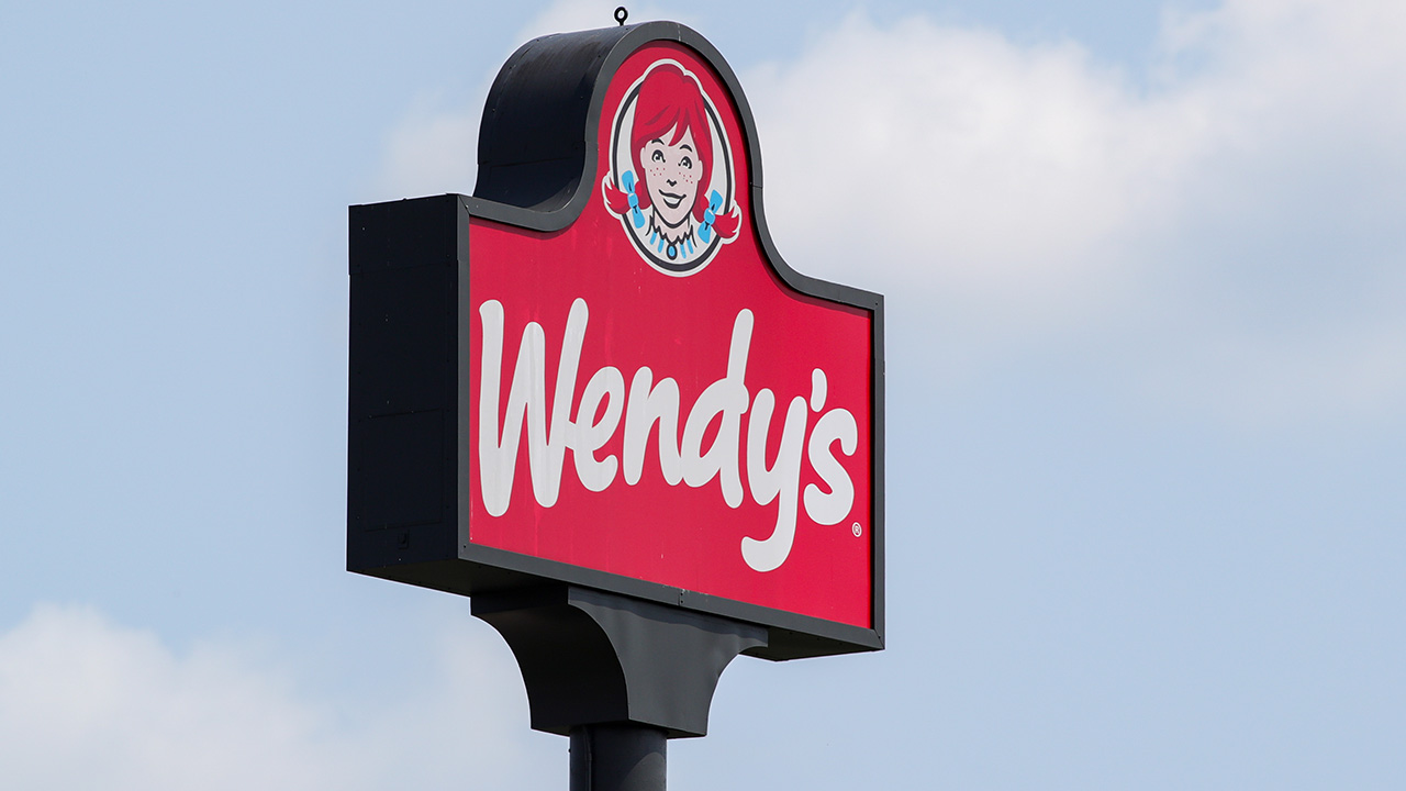 Wendy’s gets $1.4 billion offer to buy the fast-food chain — Rosemount Dining news